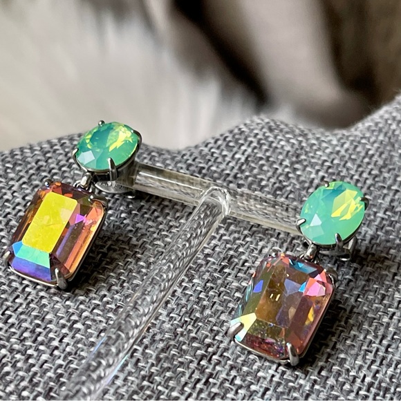 J. CREW | Iridescent Emerald Cut Crystal Brulee Oval Chrysolite Opal Crystal - Picture 13 of 15